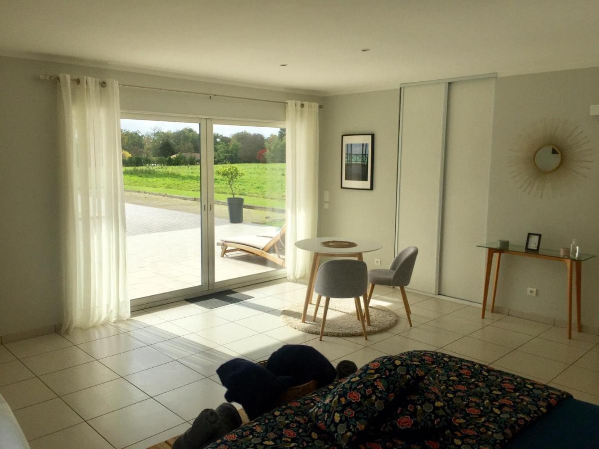 Chambre D'Hotes Ama Pompignac Exteriér fotografie